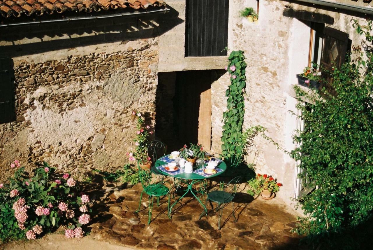 Topaze Sejour Chez Le Vigneron Monnieres  Εξωτερικό φωτογραφία